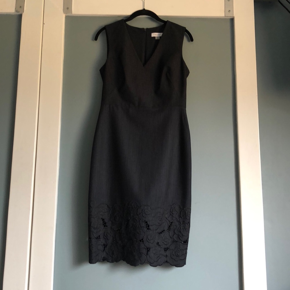 Calvin Klein Dress Sz 4 floral lace bottom NWT